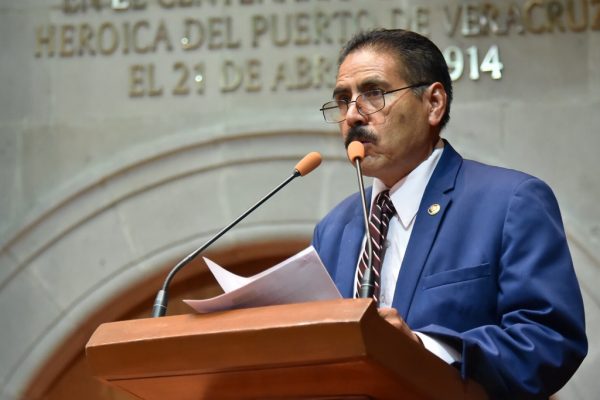  Emiliano Aguirre