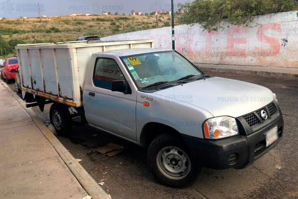 En Tlalnepantla recuperan camioneta, habían alterado sus números de  identificación