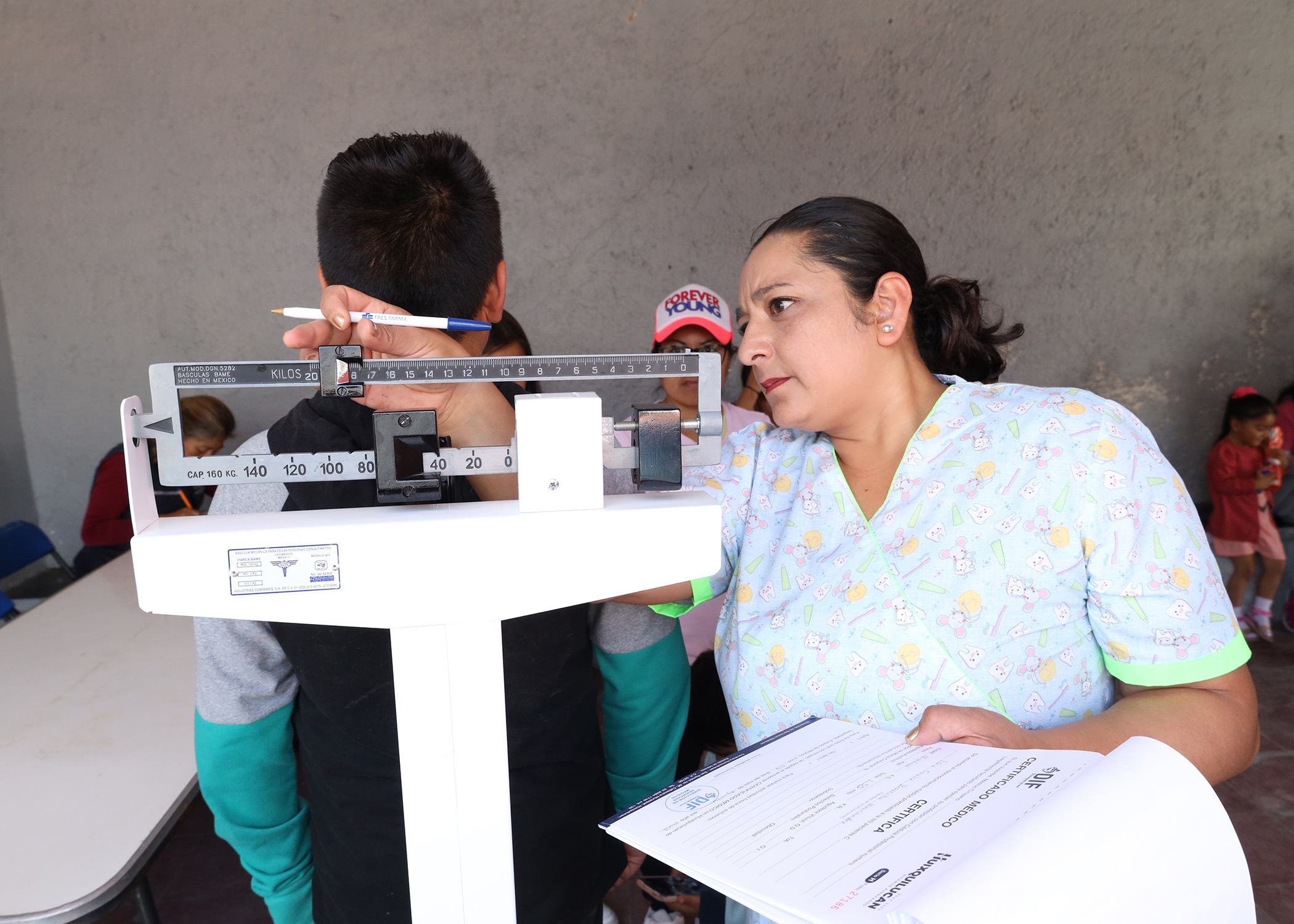 Con el regreso a clases, llega el trámite de certificados médicos