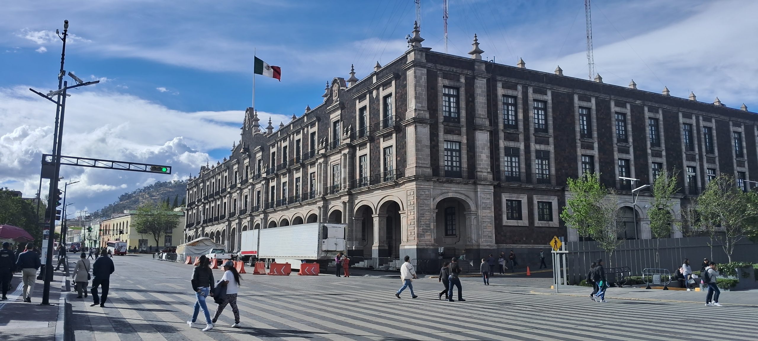 Programas sociales y combate a la corrupción, entre los temas de la reunión de diputados electos con Delfina Gómez