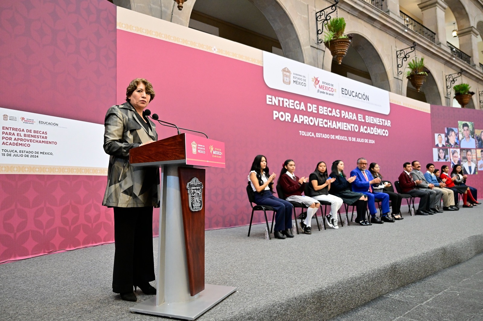 Delfina Gómez arranca programa de Becas para el Bienestar por Aprovechamiento Académico