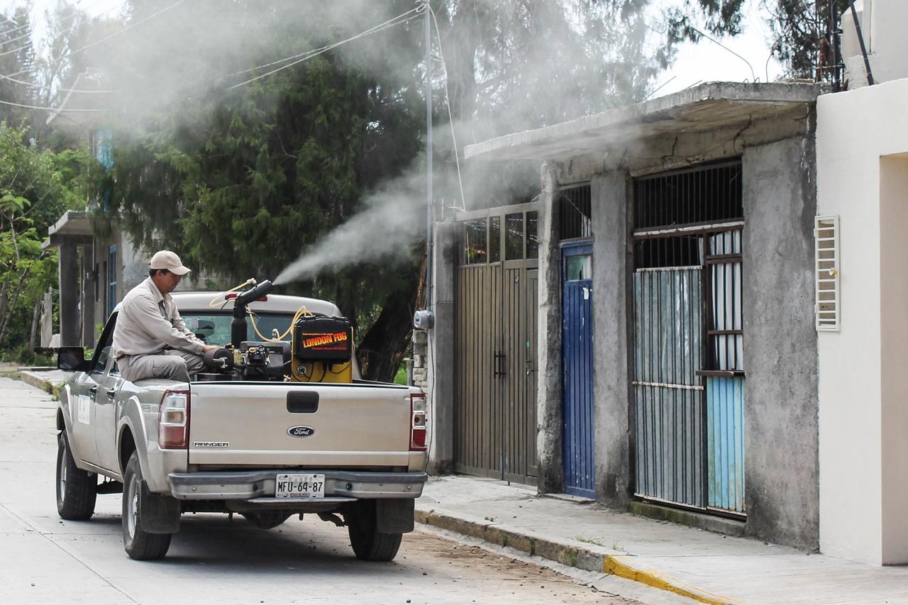 Mantiene Secretaría de Salud campaña de prevención y control del dengue en municipios del sur del Edoméx