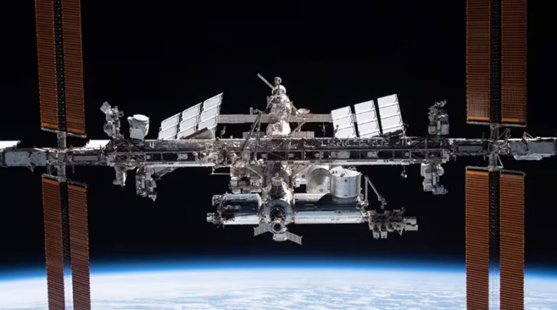 Alarma por descubrimiento de una superbacteria en la Estación Espacial Internacional