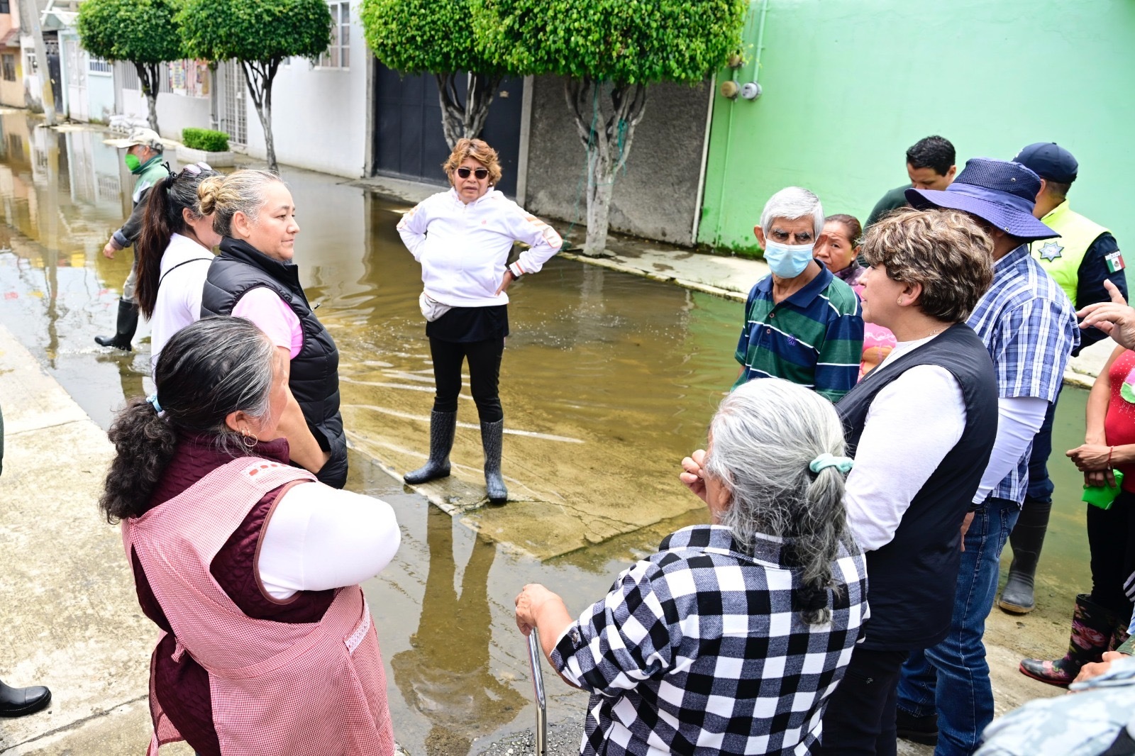 Delfina Gómez supervisa obras del Colector en Chalco