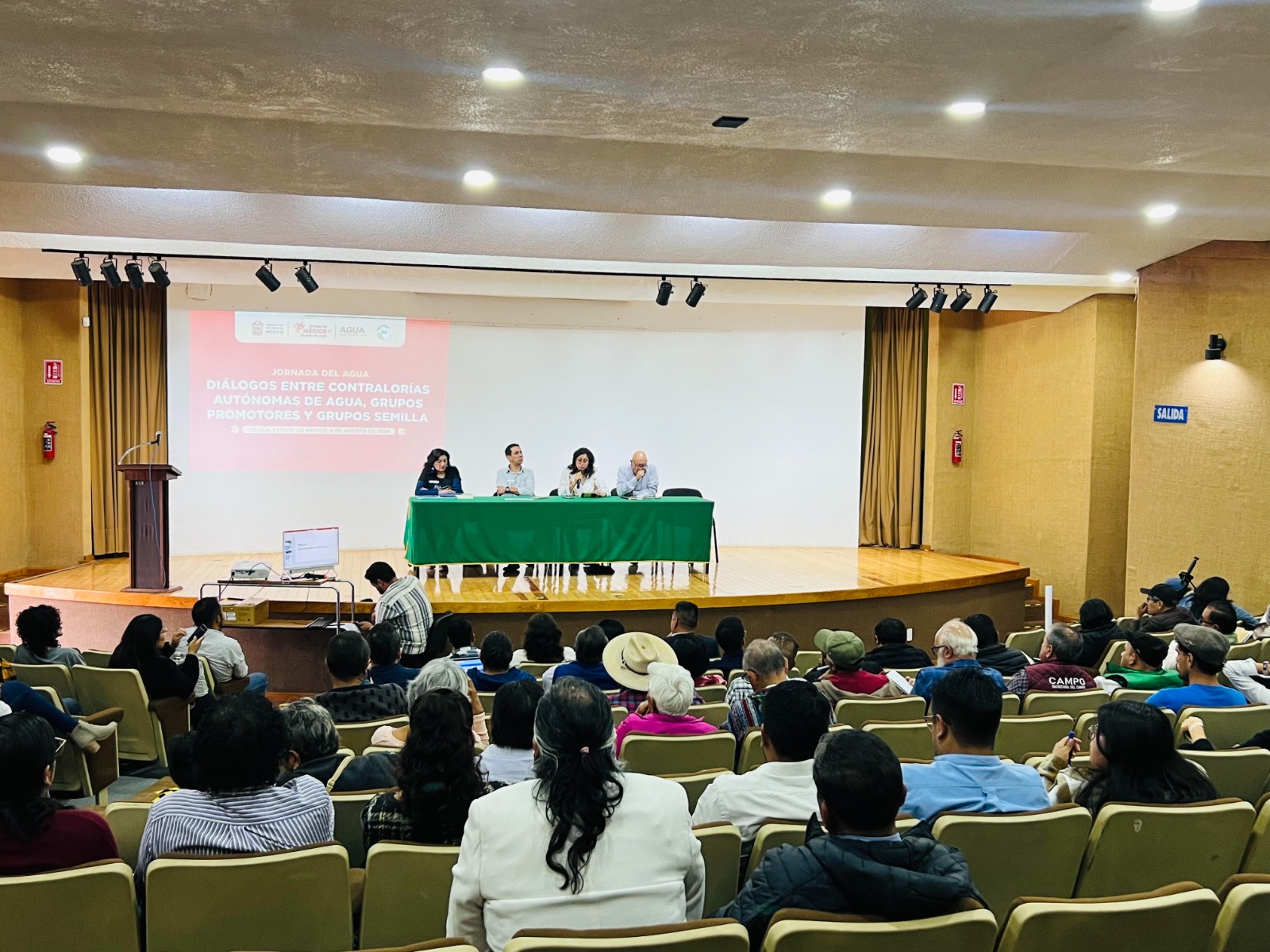 Secretaría del Agua realiza conversatorio con contralorías autónomas y jóvenes universitarios