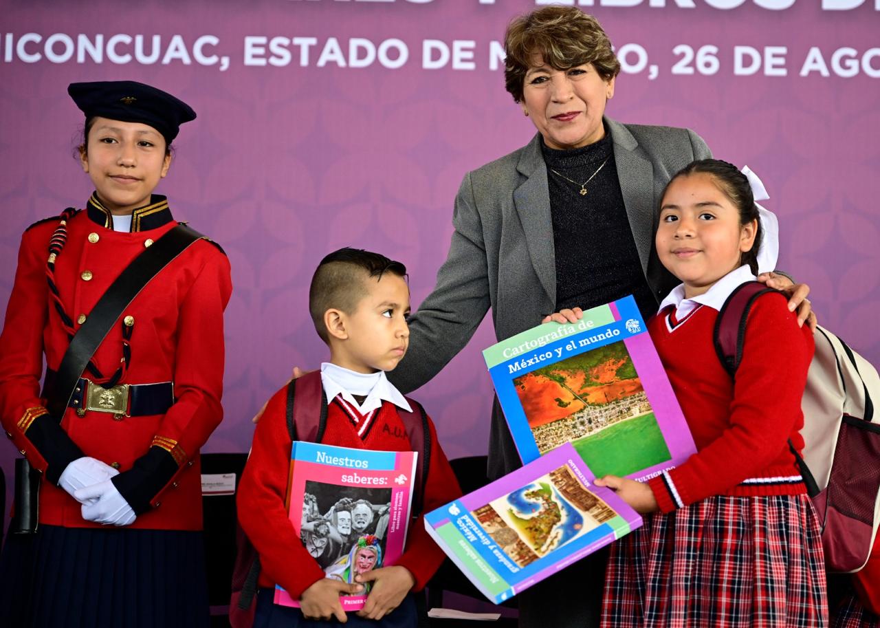 Arranca Delfina Gómez el ciclo escolar 2024-2025; entregan Libros de Texto Gratuitos y Útiles Escolares para el Bienestar