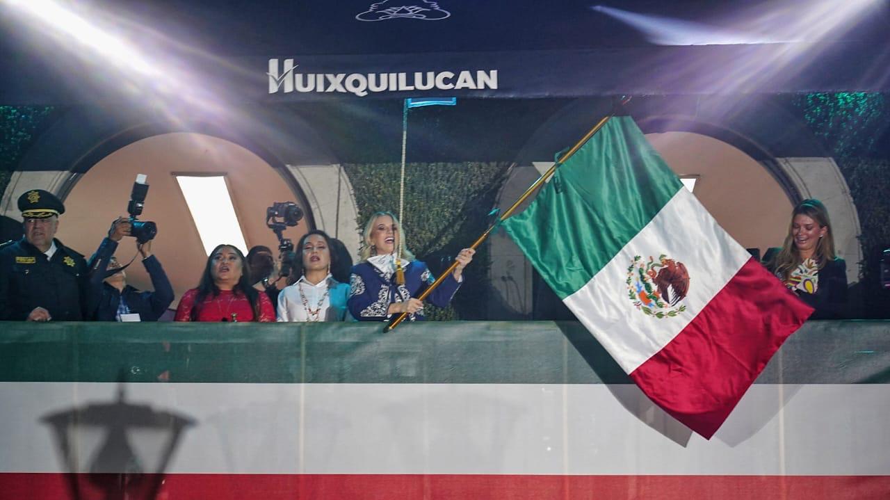 Huixquilucan conmemora el 214 aniversario del Inicio de la Independencia de México