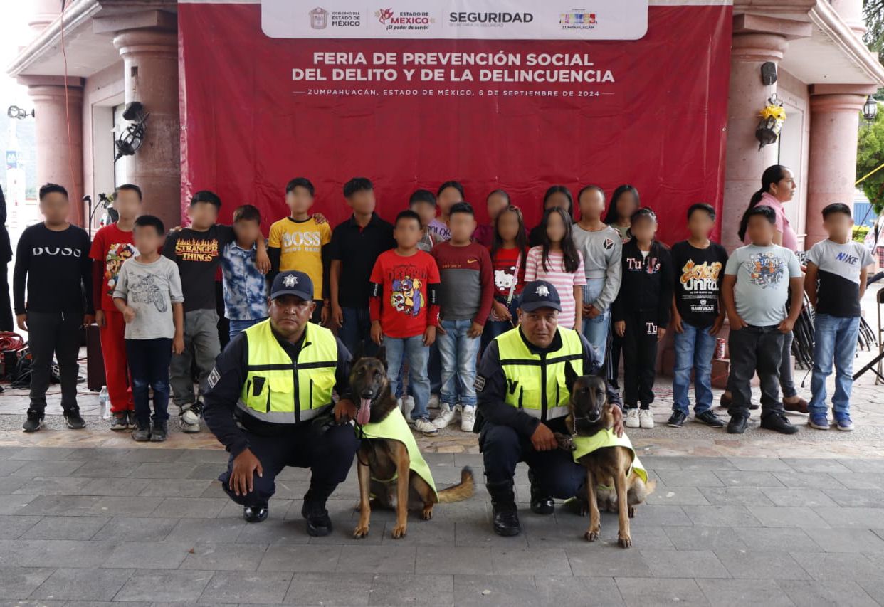 Realizan feria de prevención social del delito en Zumpahuacán