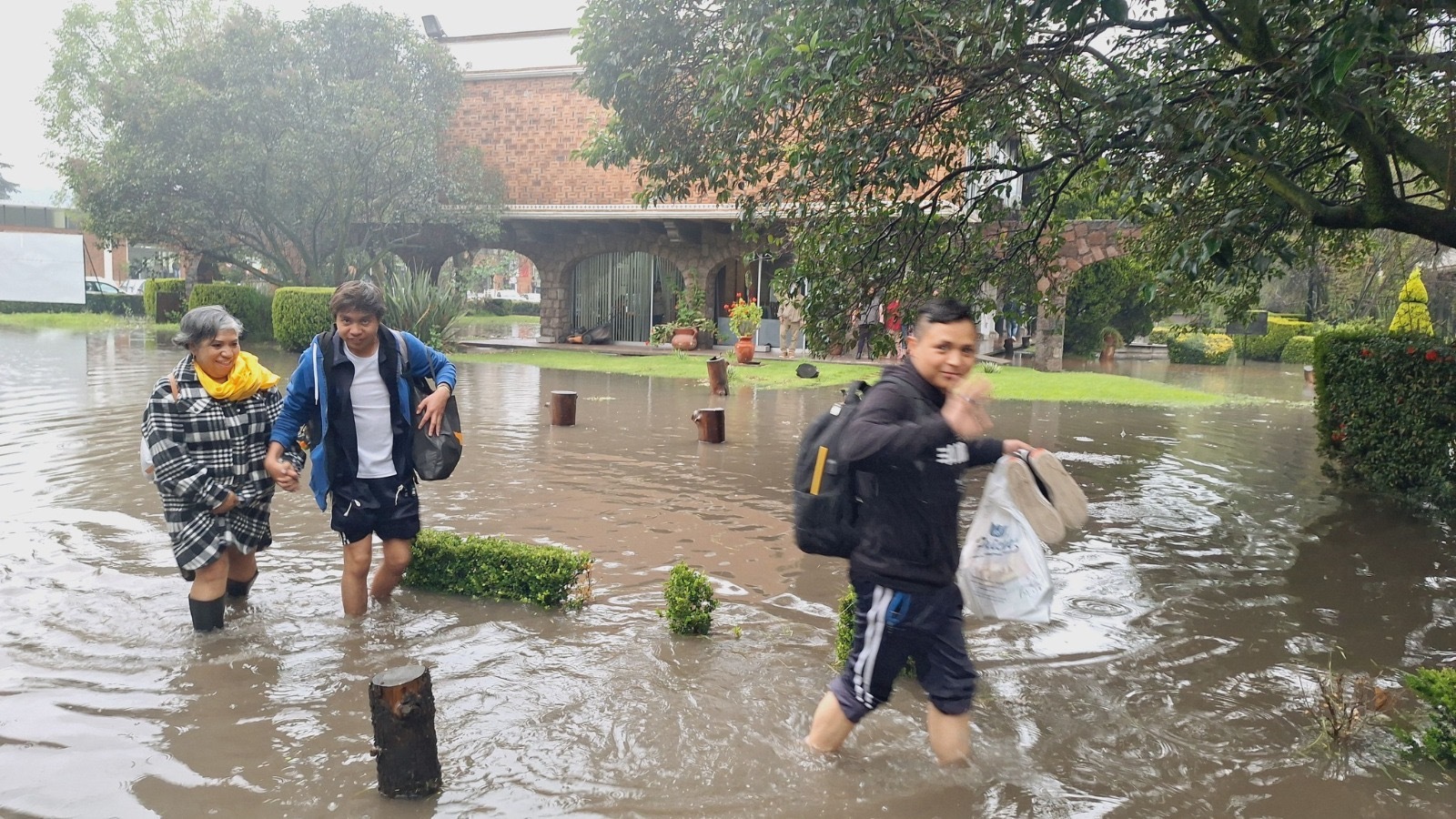 Intensas lluvias dejan severas afectaciones en Tolucs